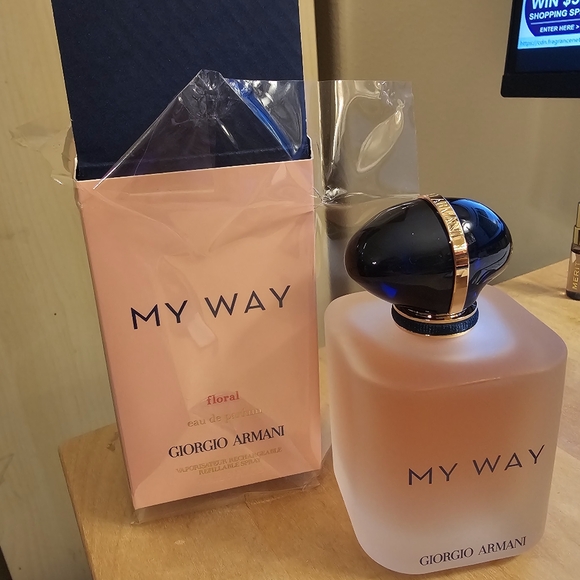 Giorgio Armani My Way Floral Eau de Parfum 3 Oz 90 mL Perfume For Women - Picture 7 of 7